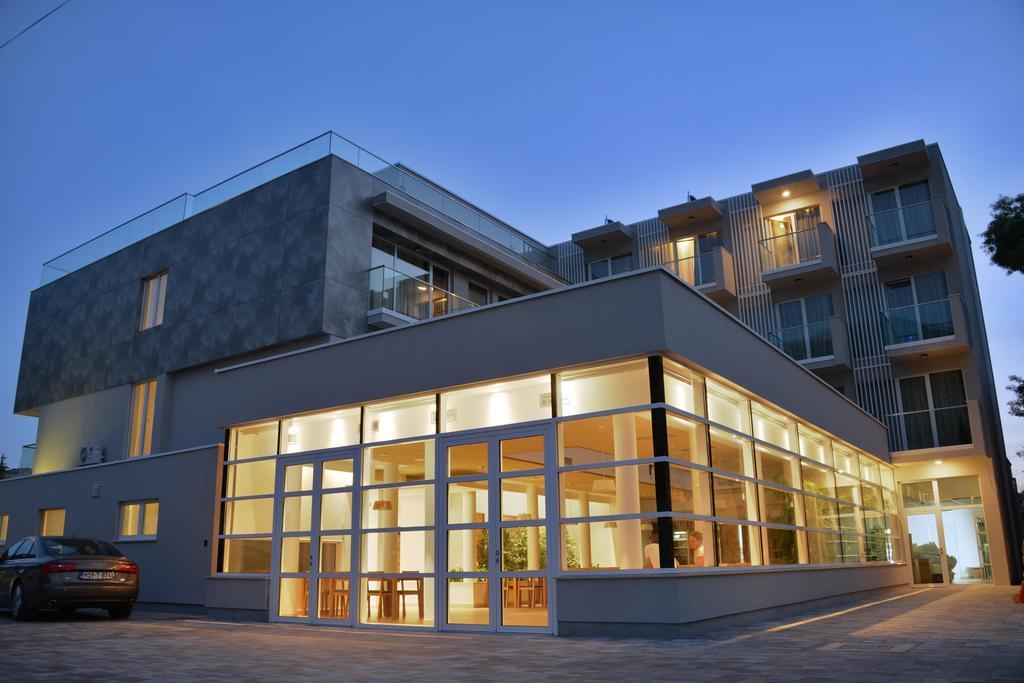 Hotel Nar Trebin Dış mekan fotoğraf