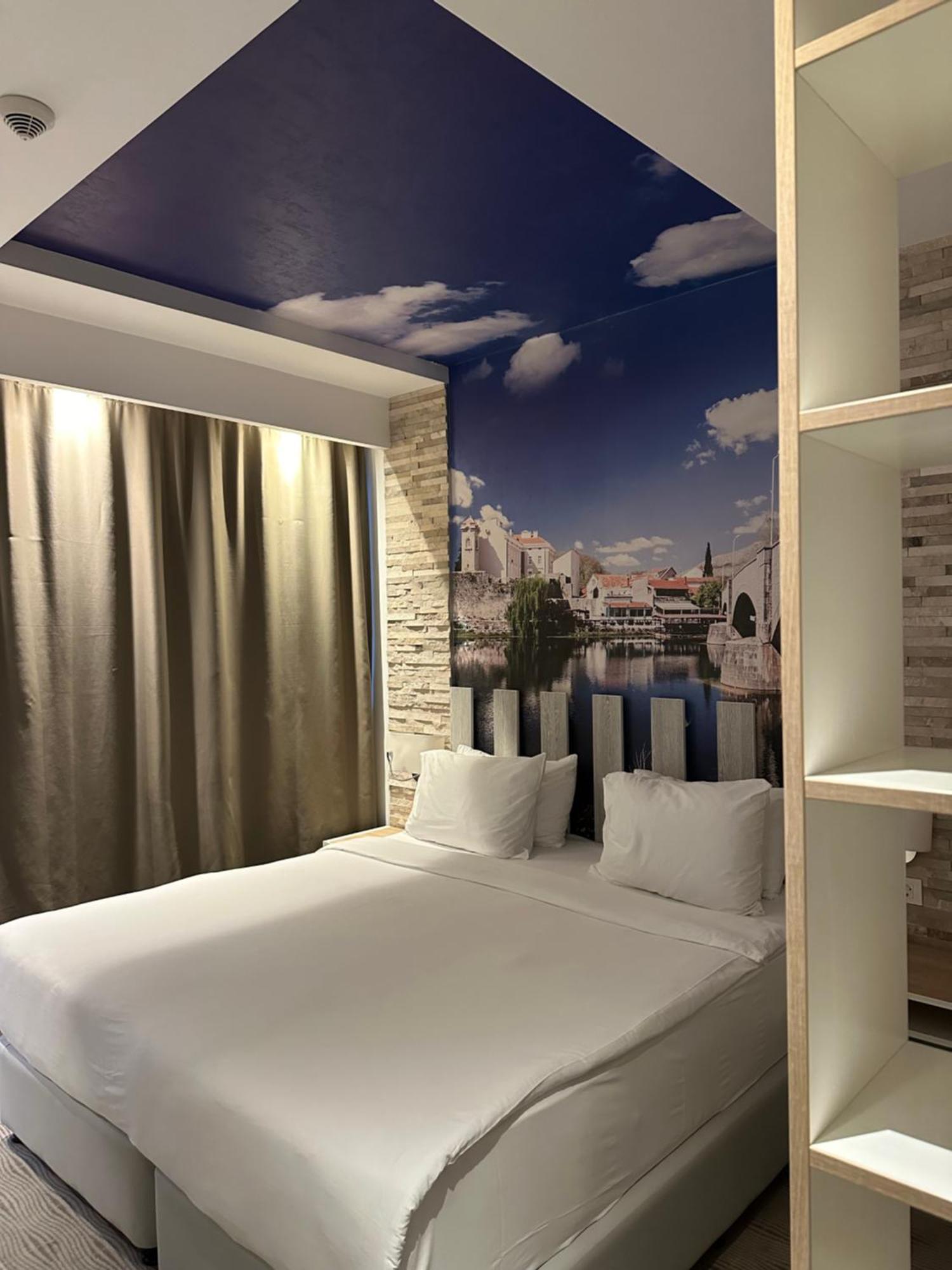 Hotel Nar Trebin Dış mekan fotoğraf